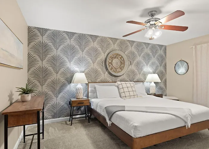 Ferienhaus Stylish W Hot Tub, Heated Pool & Game Phoenix