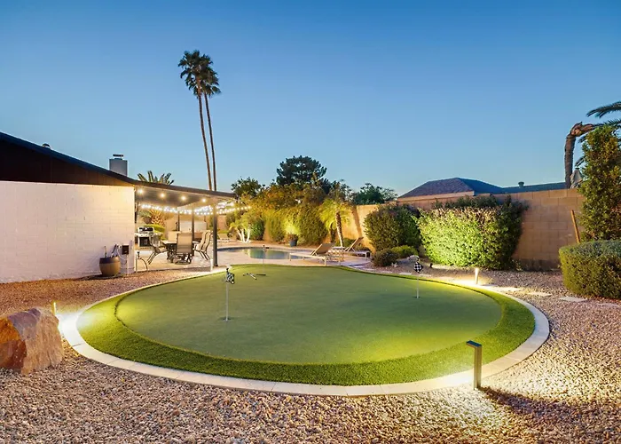 Stylish W Hot Tub, Heated Pool & Game